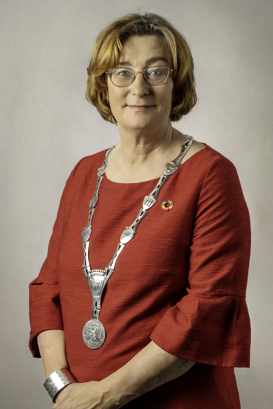 Wobine Buijs neemt kondigt afscheid aan als burgemeester van Oss